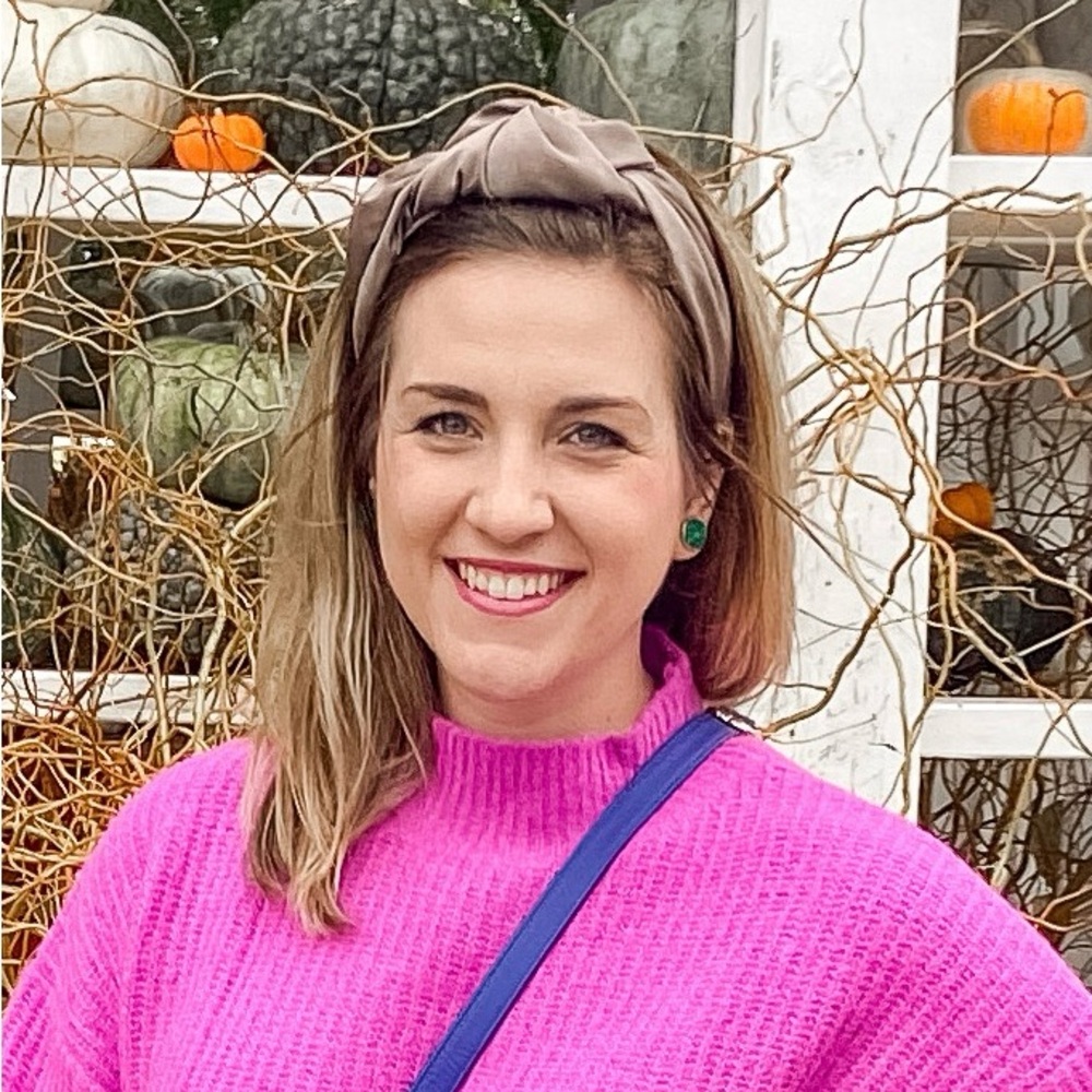 Meet your Posher, Lorrin
